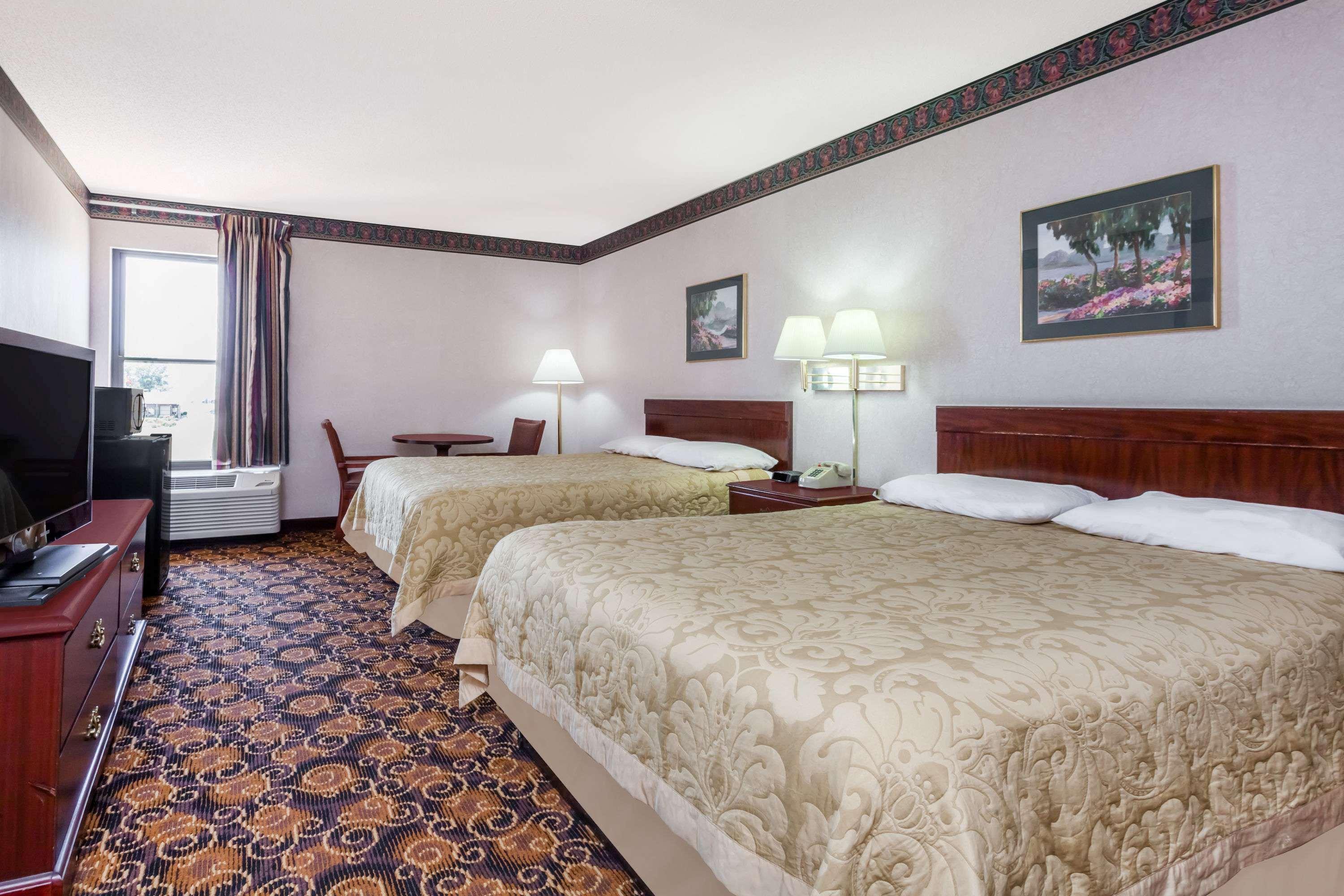 Super 8 By Wyndham Evansville North Stacer Exterior foto