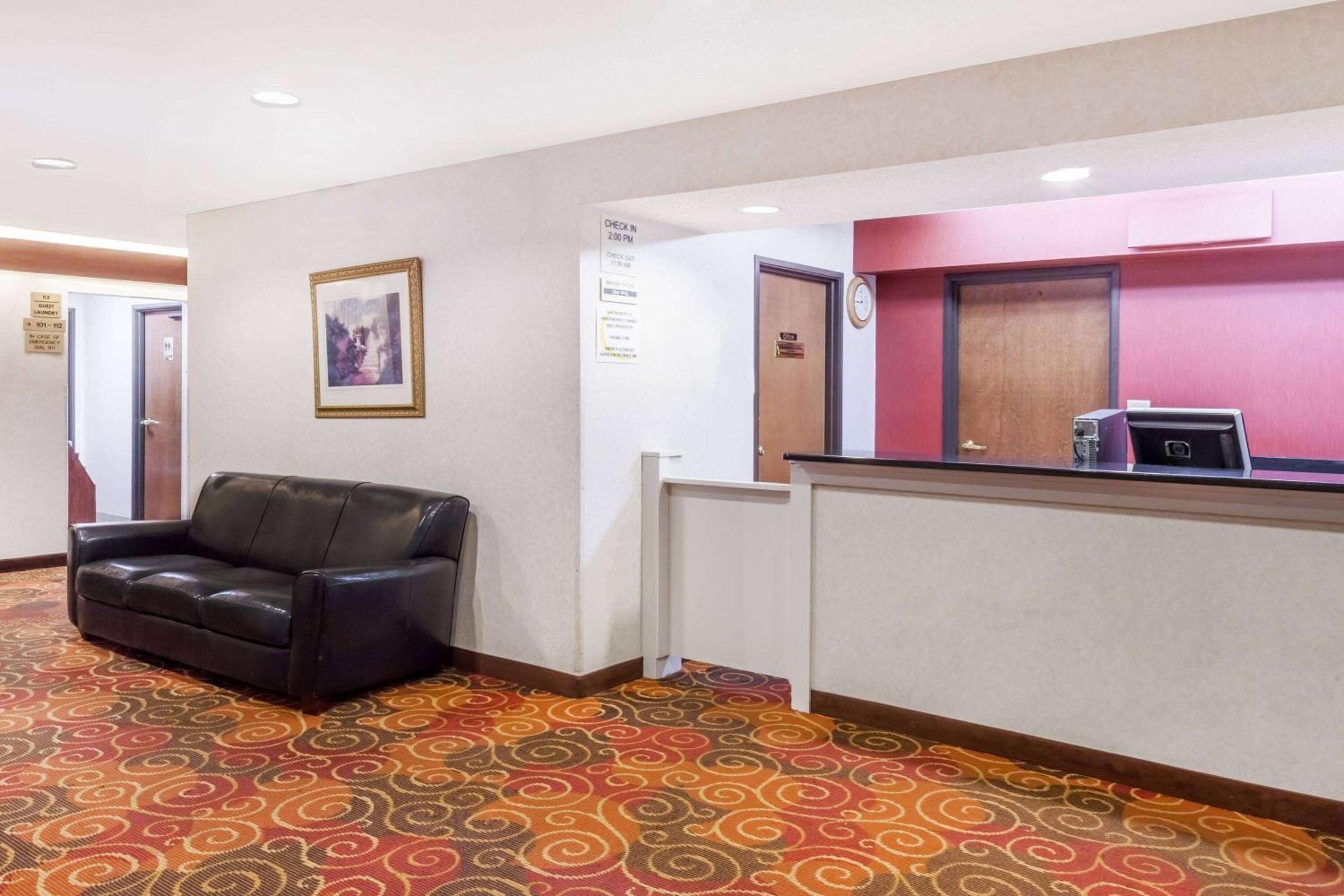 Super 8 By Wyndham Evansville North Stacer Exterior foto